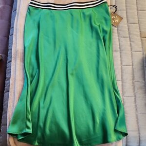 Ava & Viv Green Satin Skirt